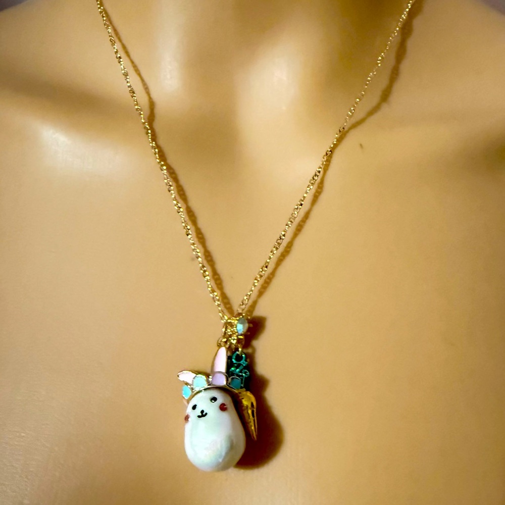 New Betsey Johnson Pearl Critters Bunny Short Pendant Necklace - Picture 9 of 11